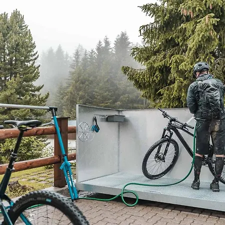 Alpensonne - Panoramazimmer & Restaurant فندق أروسا
