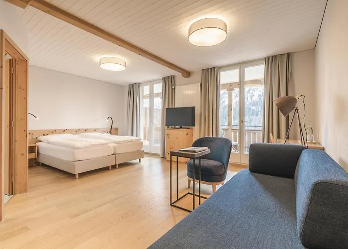 Alpensonne - Panoramazimmer & Restaurant Szálloda Arosa