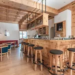 Alpensonne - Panoramazimmer & Restaurant Αρόζα