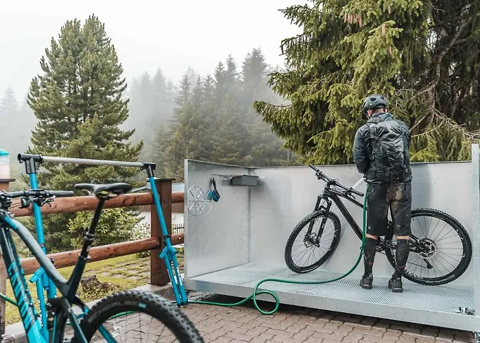 Alpensonne - Panoramazimmer & Restaurant فندق أروسا