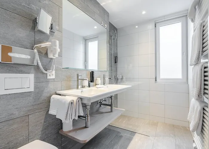 Alpensonne - Panoramazimmer & Restaurant فندق