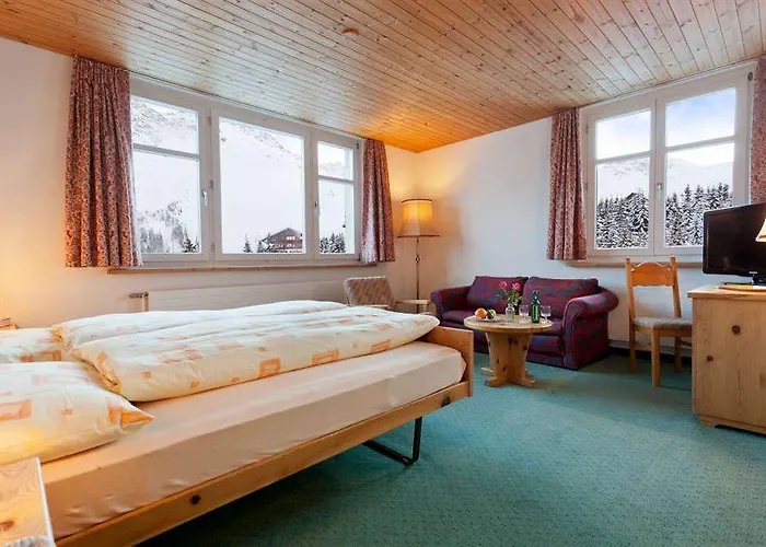 فندق Alpensonne - Panoramazimmer & Restaurant أروسا